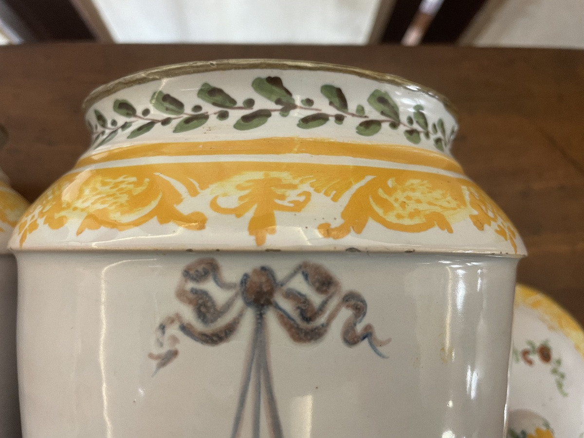 Coppia di vasi Neoclassici in Maiolica policroma, Faenza 18/19esimo secolo -photo-8