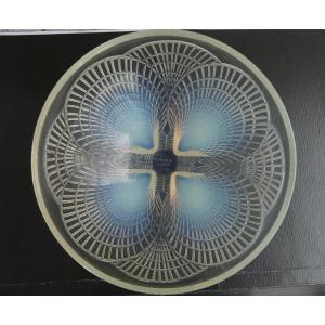 René Lalique Bowl, "shells", 1920s.
