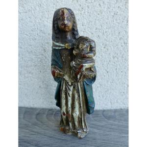Small Virgin And Child In Polychrome And Carved Wood, 17th Century.
