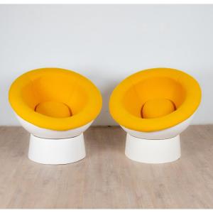 Fiberglass Sphere Chair, France, 1960, Set Of 2
