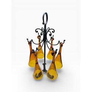 Ring Pompoms And Their Stand, Biot