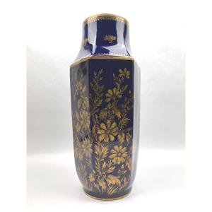 Important Octagonal Vase In Limoges Porcelain, Four Blue