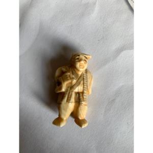 Small Netsuke Meiji Period