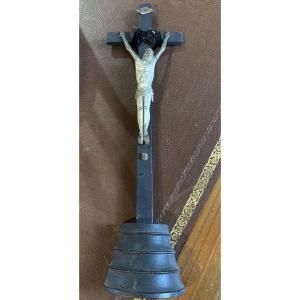 Jansenist Christ In Bone