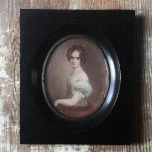 1 Miniature Lady Of 19th Century Quality