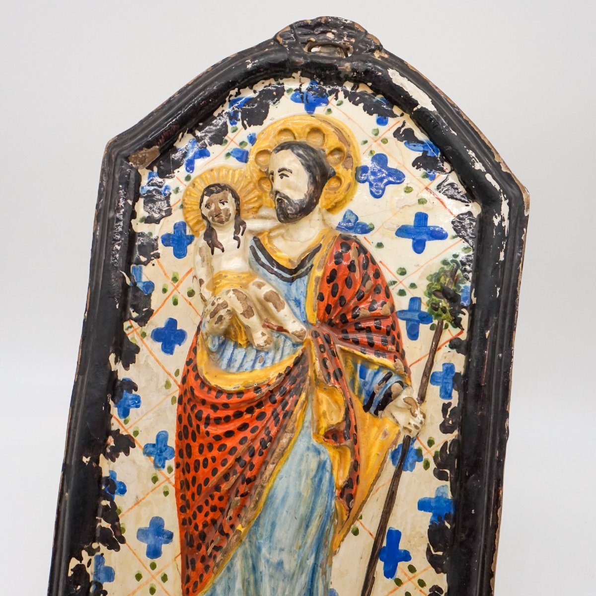 Piastra votiva in terracotta invetriata raffigurante San Giuseppe con Bambino – Italia, XIX sec-photo-2