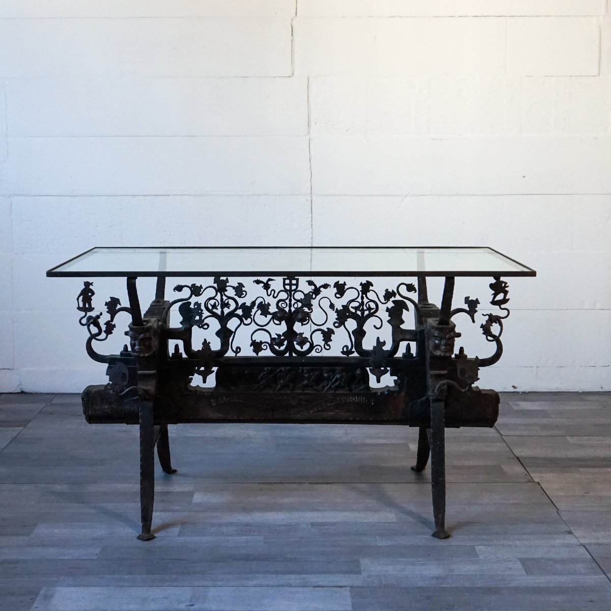 Tavolino con piano in vetro ricavato da antico carretto siciliano – Fine XIX / inizi XX secolo-photo-4