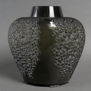 René Lalique (1860 – 1945) – “pepperpot” Vase Created In 1921