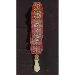 Aristocratic Call Cord