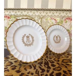 Pair Of Sèvres Porcelain Dessert Plates – Louis-philippe Period / Royal Provenance