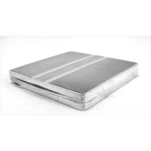 Minerva Solid Silver Powder Box, Hénin & Cie, Guilloché Decoration, Art Deco.