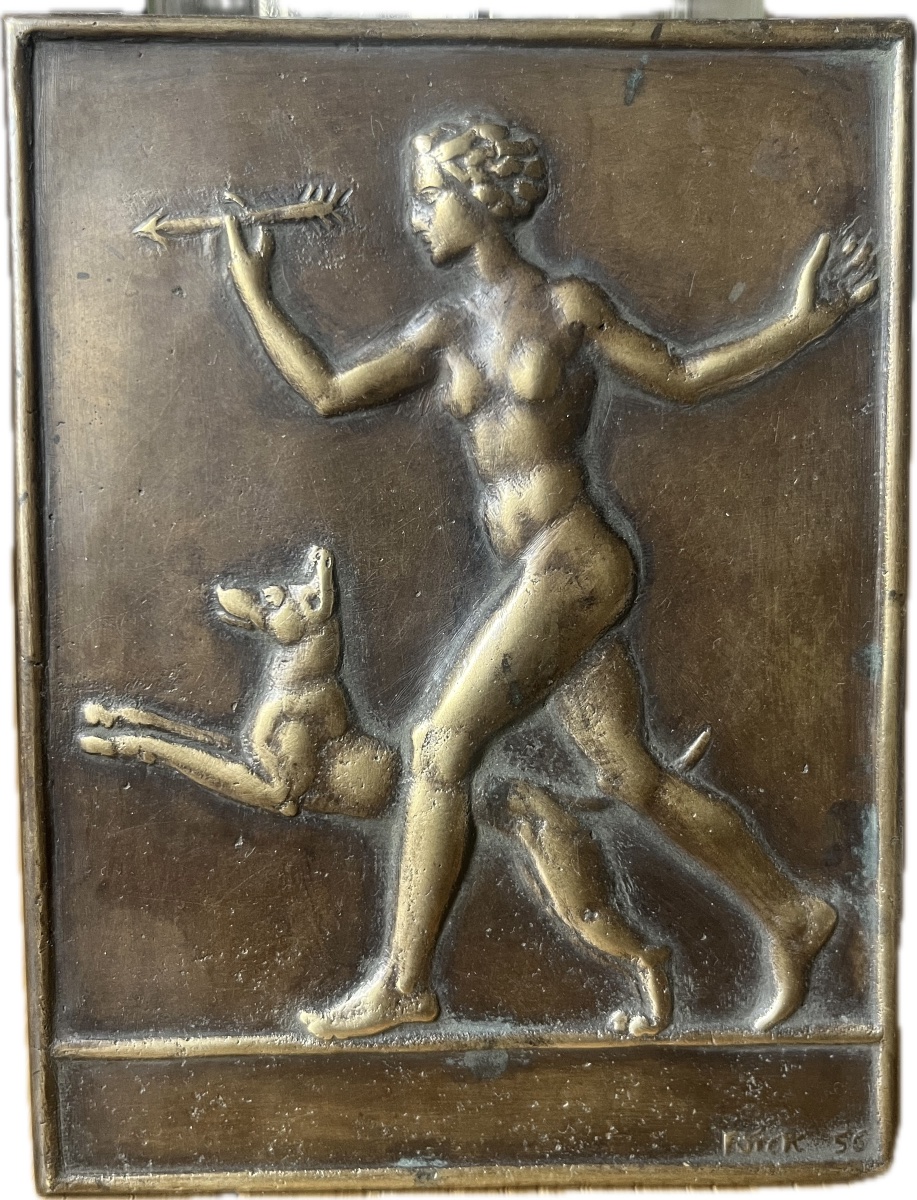 Diana Cacciatrice – Pannello in bronzo a bassorilievo