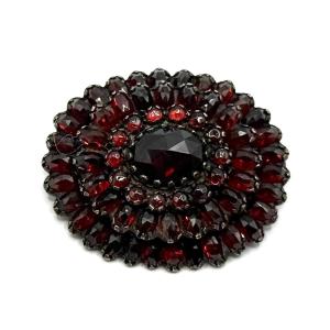 1546. Old Brooch Decorated With Garnets