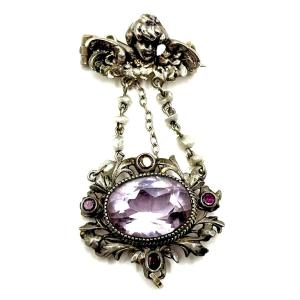 1021. Silver Pendant Decorated With Amethyst And Baroque Pearls