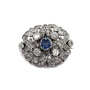 0880. Antique Brooch Decorated With Diamonds And Blue Sapphire