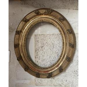 Oval Giltwood Frame, Late 19th Century