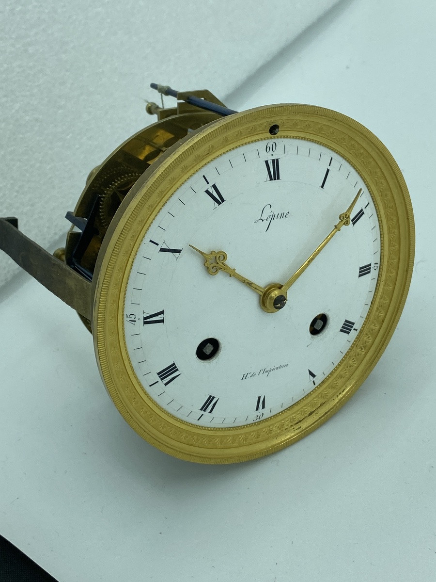 Pendola francese in bronzo dorato firmata Lepine, venduta as is per restauro-photo-8