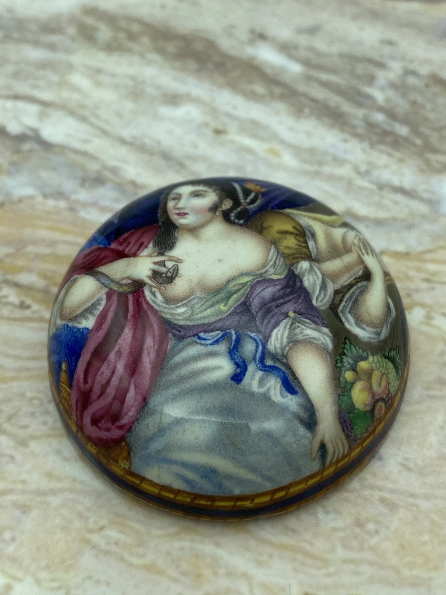 Medaglione in smalto policromo per orologio a pettorale, fine XVII secolo-photo-4