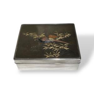 Box Signed Katsutoshi Koku, Japan, Meiji Period 1868 -1912