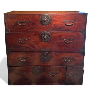 19th Century Japanese Ishō-dansu In Two Superimposed Chests, Japanese Clothes Chest