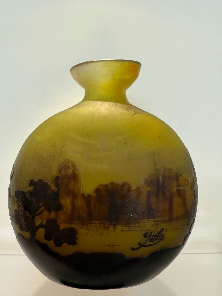 Vaso Gallé scene lacustre 