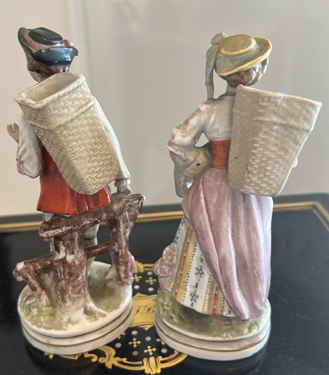 Coppia statuine porcellana Capodimonte-photo-2