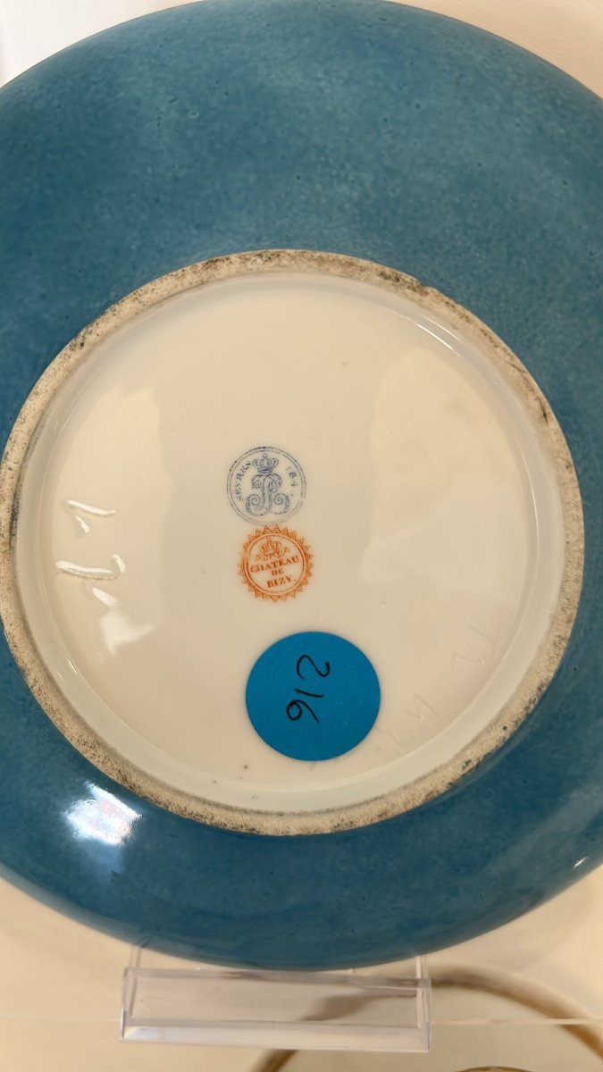 Piattino in porcellana di  Sèvres per il Chateau de Bizy. -photo-2