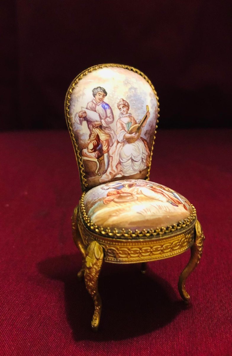 Coppia sedie in miniatura in smalto di Vienna. -photo-2