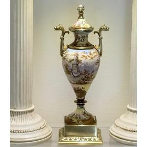 Vaso ad anfora secolo XIX, in smalti di Vienna