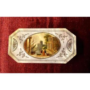 Tabacchiera in madreperla secolo XIX.