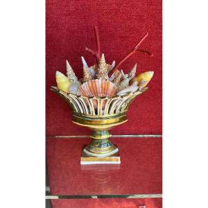 Corbeille Impero decorata con conchiglie.