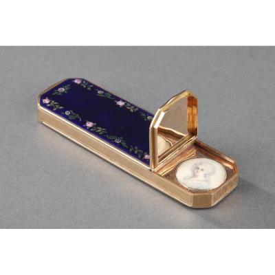 Enameled Gold Case With Miniature On Ivory – 19th Century
