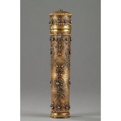 18th Century Gold And Horn Mounted Case.