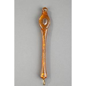 Large Gold And Tortoiseshell Face-à-main. 