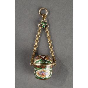 19th Century Vinaigrette In Gold And Enamel.