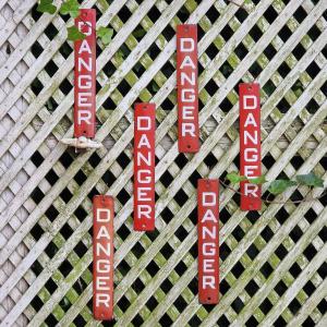 6 Enameled Danger Signs