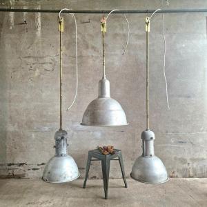 2 + 1 Industrial Lamps