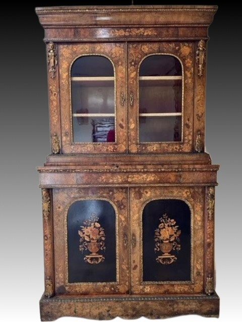 CREDENZA INTARSIATA