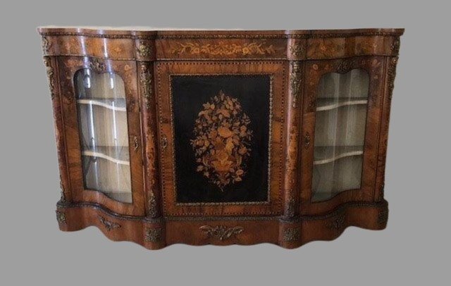 Credenza intarsiata a tre ante -photo-2