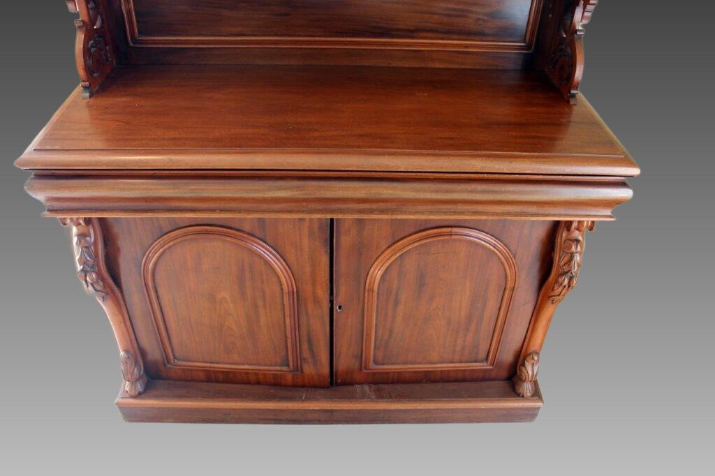 Credenza a due ante con piattaia -photo-4