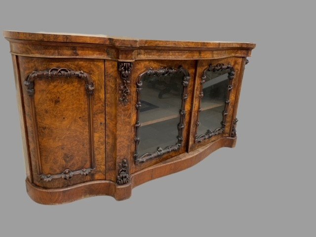 Credenza a quattro ante.-photo-4