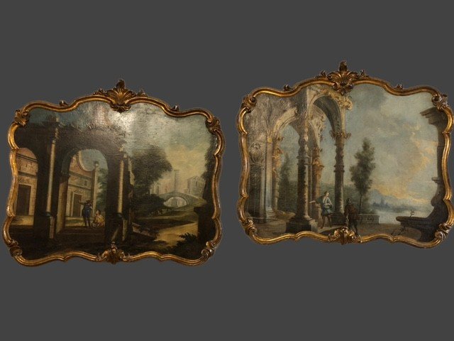 COPPIA DI DIPINTI RAFFIGURANTI CAPRICCI ARCHITETTONICI 