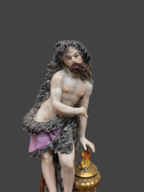 QUATTRO SCULTURE IN PORCELLANA-photo-4