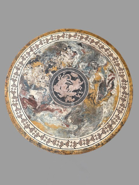 Tavolo con piano in scagliola