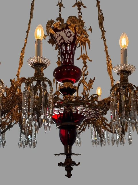 Importante lampadario in bronzo e cristallo-photo-1