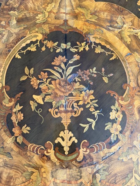 Tavolo da centro intarsiato-photo-4