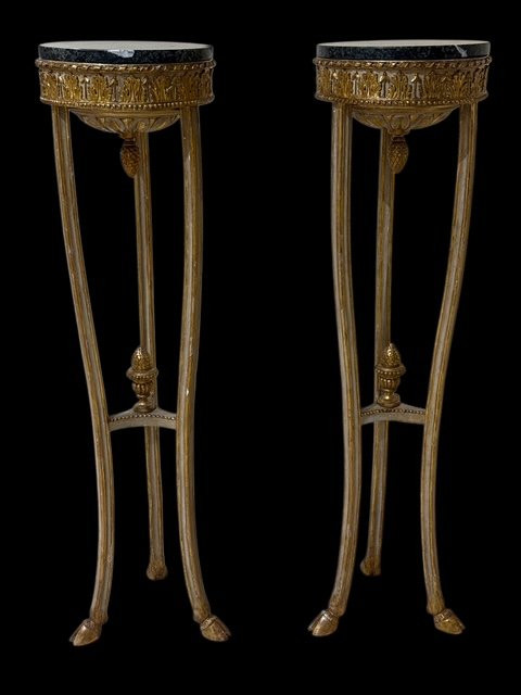 Elegante coppia di "guéridon" -photo-1