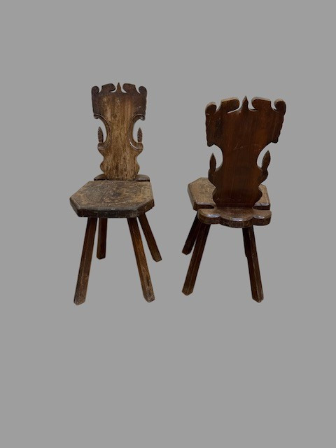 Coppia di sedie in noce -photo-3