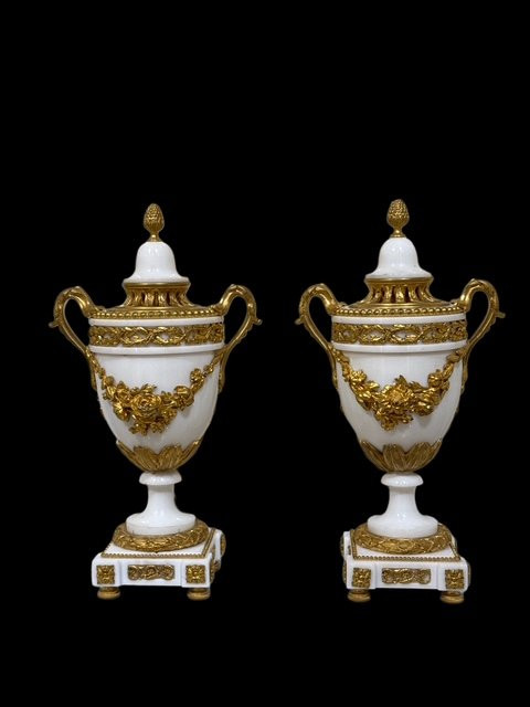 Coppia di vasi in marmo -photo-3