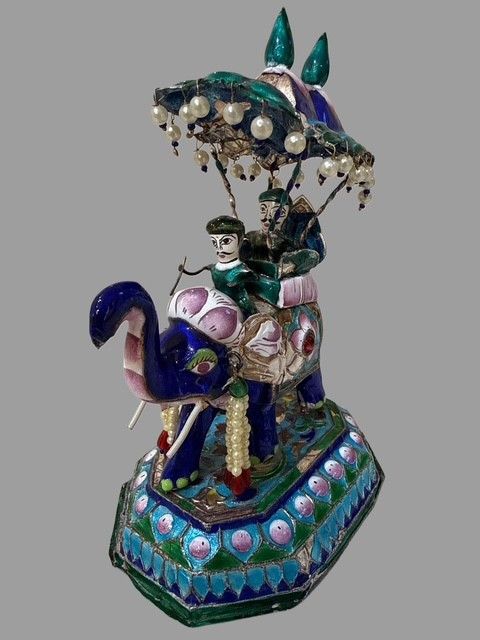 Scultura smaltata